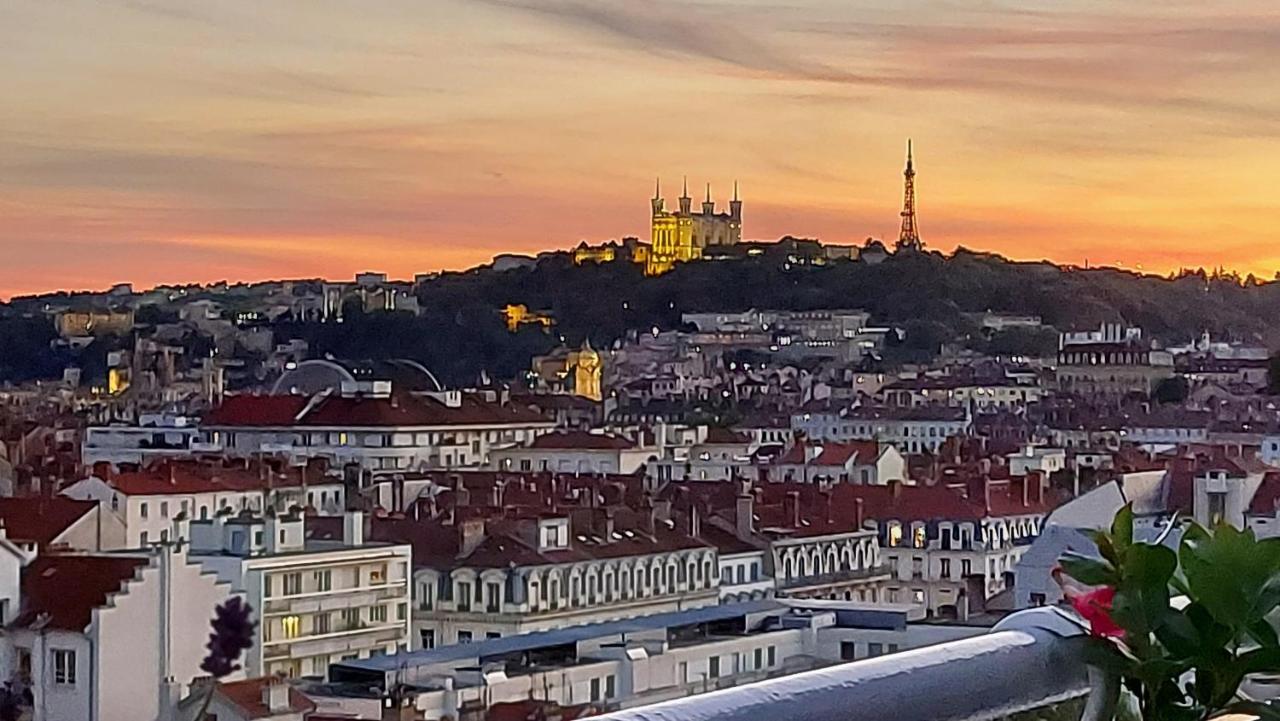 Plein Sud Terrasse Climatisation Garage Netflix Appartement Lyon Buitenkant foto